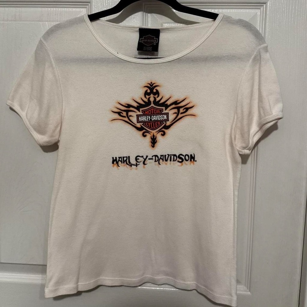 Harley-Davidson White Tee with tribal y2k Graphic